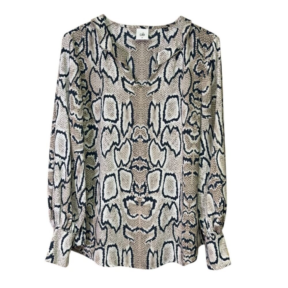 Cabi Serpentine Snake Print Blouse Size M - Picture 3 of 13